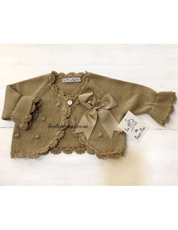 La Casa de Piqui-Piti, Chaqueta Camel