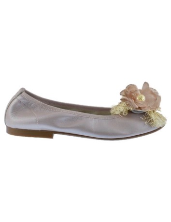 Guxs Bailarina Ceremonia con flores rosa 2