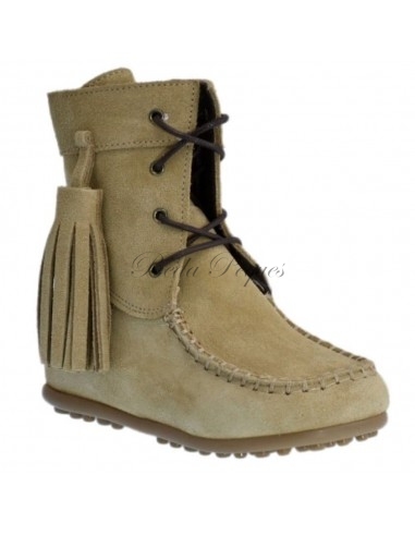 Bota Mohicana de Piel con Borla Lateral en...