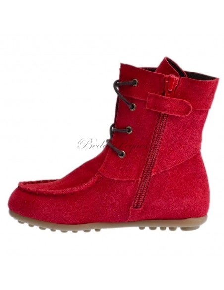 Bota Mohicana de Piel con Borla Lateral en color Rojo