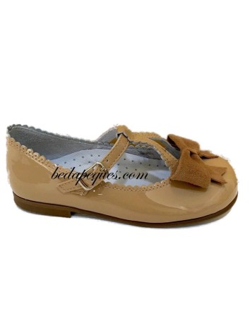 Guxs Merceditas Piel Charol Lazo Camel