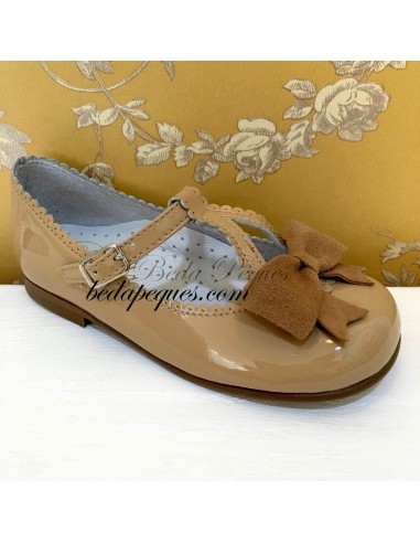 Guxs Merceditas Piel Charol Lazo Camel