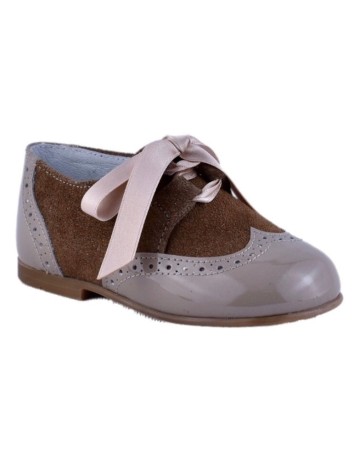 Guxs Zapato inglés charol combinado con ante Taupe