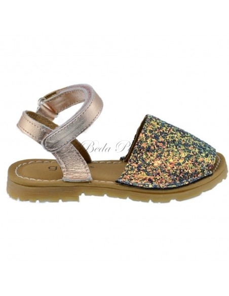 Sandalia Ibicenca o menorquina niña de piel glitter multicolor de Guxs