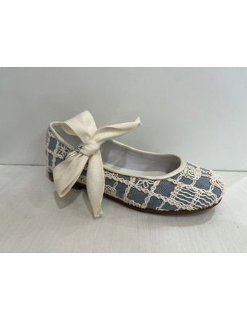 Guxs  Merceditas Beige y azulada