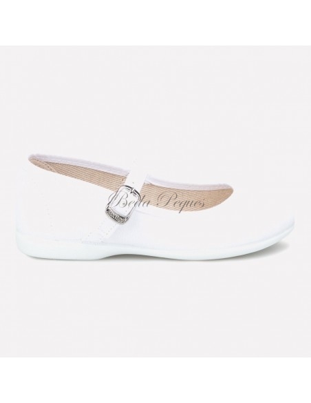 Merceditas blancas con correa y hebilla