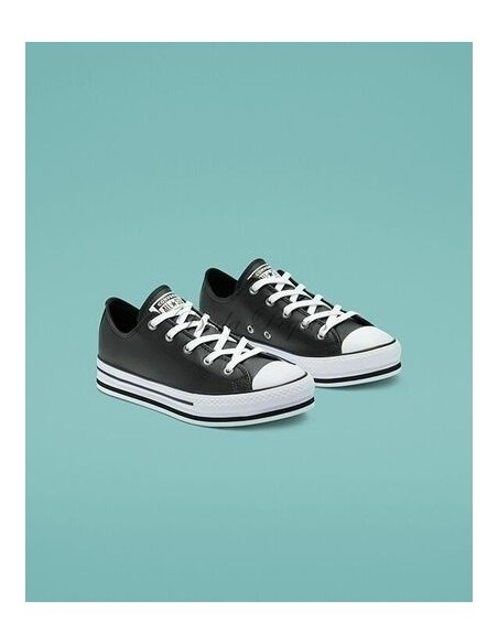 Converse Deportiva Chuck Taylor piel negra plataforma