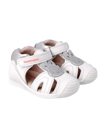 Biomecanics Sandalia Blanco de Piel  con conejito plata