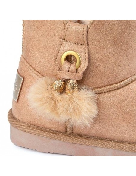 Bota Australiana de Niña Pompones Cuero