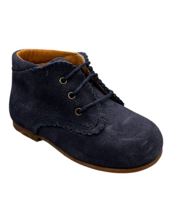 Guxs botita piel color azul marino con cordones 2