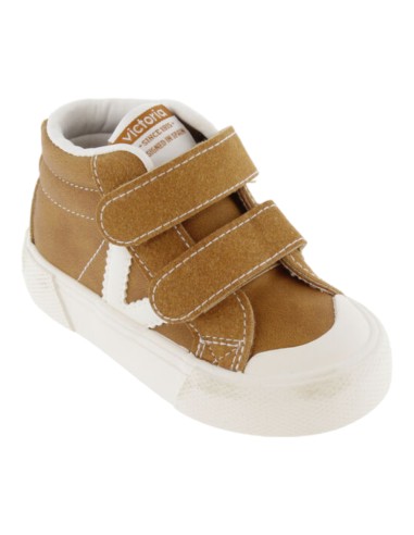 Victoria deportiva casual piel color cuero