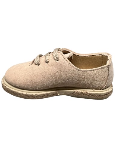 Zapato piel serraje color arena piso en yute