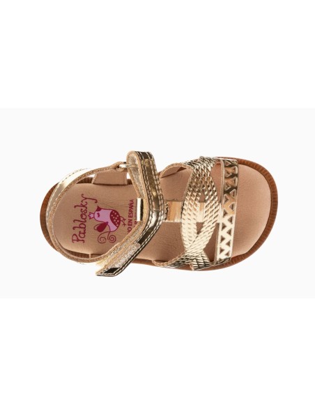 Pablosky Sandalias 056586 piel color dorado colección verano 2025