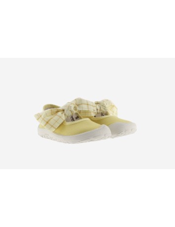 Victoria Modelo Bosco Barefoot Merceditas Amarillo 2