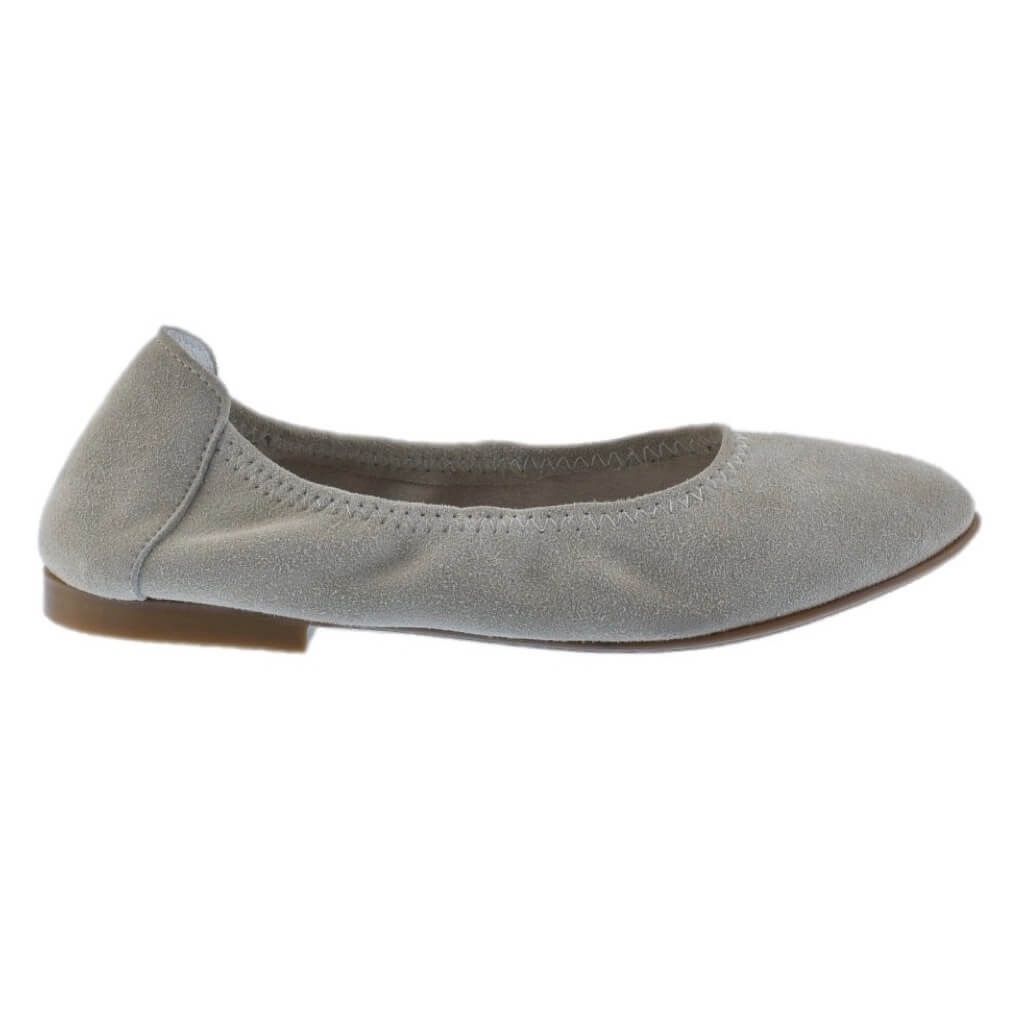 741881