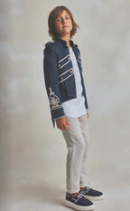 Conjunto de comunión con chaqueta azul marino y pantalón Edu azul lino de Hortensia Maeso