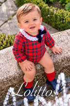 Pelele Lolittos Terrier de cuadros rojos y azul marino con cuello blanco de tira bordada y lazo azul marino
